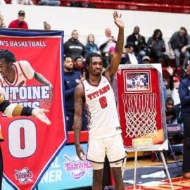 Antoine Davis number retired at UDM