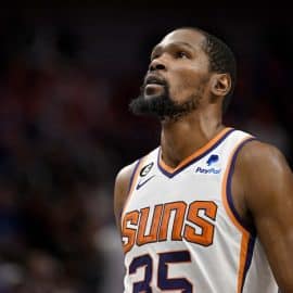Phoenix Suns forward Kevin Durant looks at the hoop.