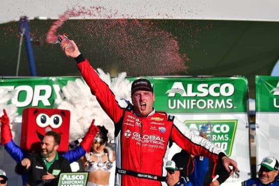 austin hill wins xfinity race at vegas (1)