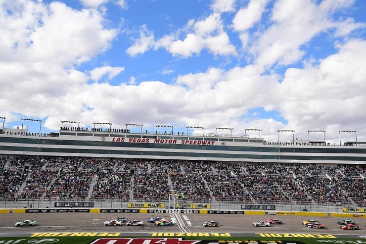 las vegas motor speedway establishing shot (1)
