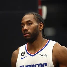 Clippers Kawhi Leonard stands and stares.