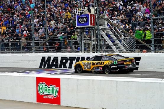 christopher bell wins martinsville race last year (1)
