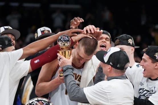 Jokic shot down Lakers in sweep (1)