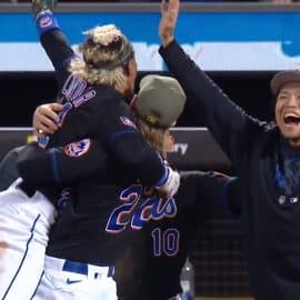 Lindor Walk Off Cleveland
