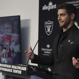 jimmy-garoppolo-raiders-GettyImages-1474208204