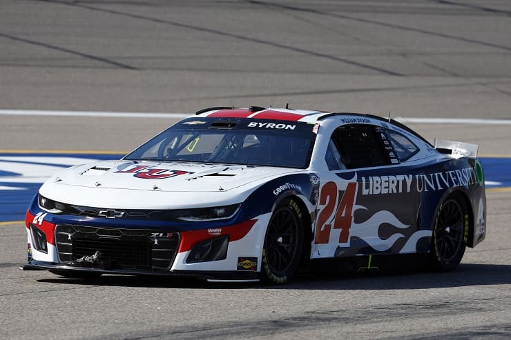 wiliam byron wins pole at kansas spring race (1)