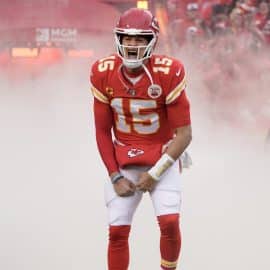 Patrick Mahomes, Kirk Cousins To Star In Netflix Docuseries 'Quarterback'