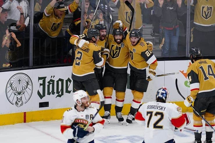 twitter rreacts to vegas winning game 1 of stanley cup finals (1)
