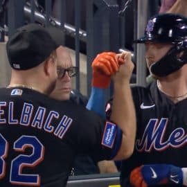 Alonso Vogelbach Handshake