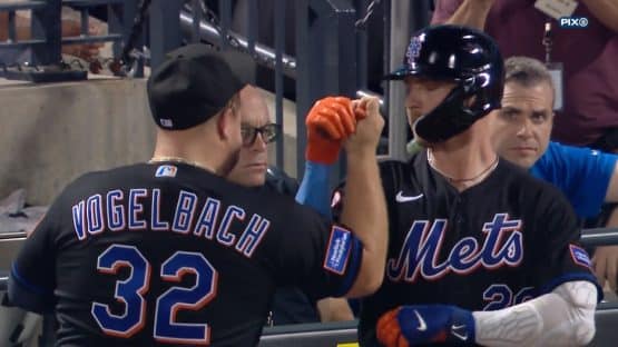 Alonso Vogelbach Handshake