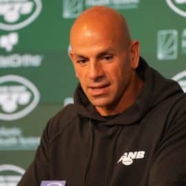 Jets head coach Robert Saleh