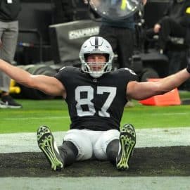 Tight end Foster Moreau