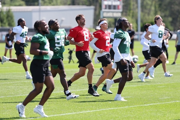 New York Jets quarterback Aaron Rodgers