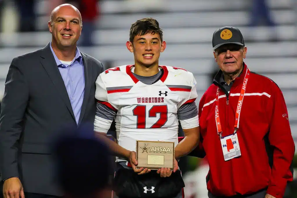 Thompson-vs-Auburn-FB-2022_11-30-2022_27471