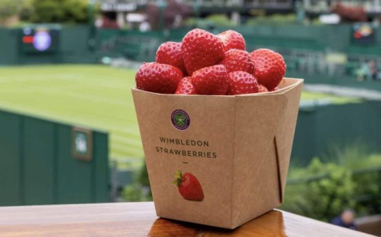 What To Eat At Wimbledon 2023? Most Popular Wimbledon Menu Items & Snacks