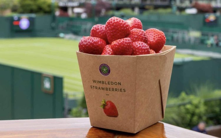 What To Eat At Wimbledon 2023? Most Popular Wimbledon Menu Items & Snacks