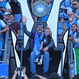 dale earnhardt jr returning to two xfinity races (1)