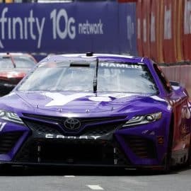 denny hamlin wins chicago pole (1)