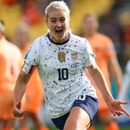 lindsey horan