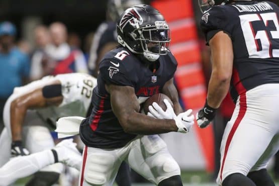Atlanta Falcons running back Damien Williams