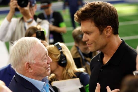 Jerry Jones Tom Brady