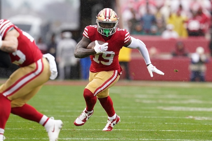 San Francisco 49ers wide receiver Deebo Samuel