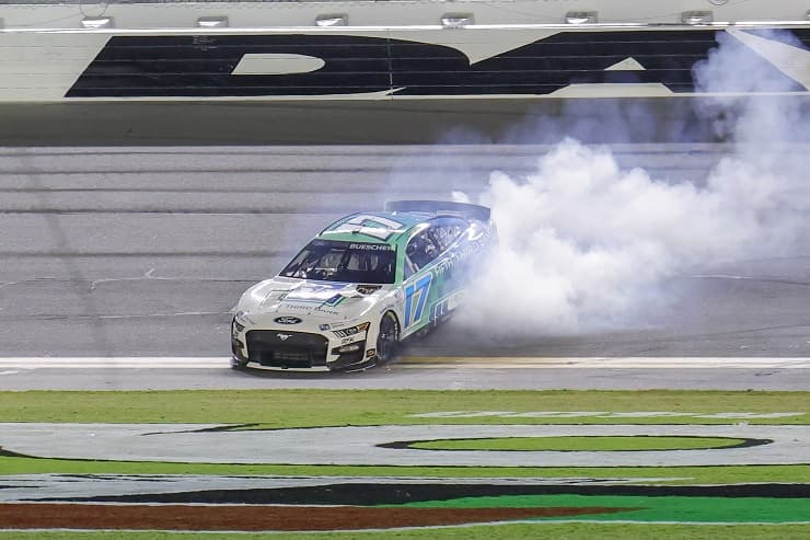 chris buesher wins daytona fall race (1)