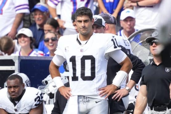 Las Vegas Raiders quarterback Jimmy Garoppolo