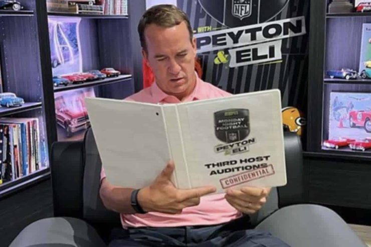 WATCH: Peyton, Eli Team Up vs Brady in New Manningcast Commercial
