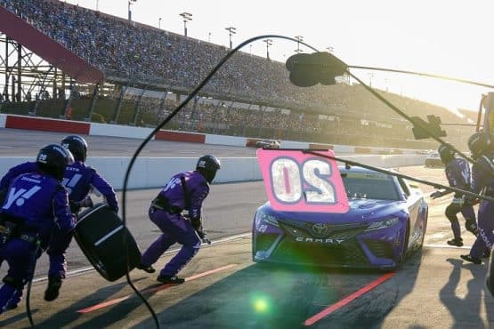 christopher bell pits at darlington (1)