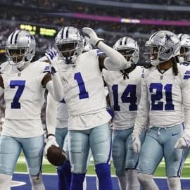 dallas cowboys celebrabe week 2 play (1)