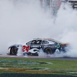 NASCAR: Autotrader EchoPark Automotive 400