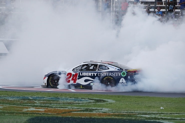 NASCAR: Autotrader EchoPark Automotive 400