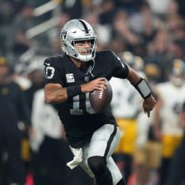Las Vegas Raiders quarterback Jimmy Garoppolo