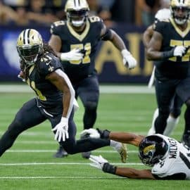 New Orleans Saints running back Alvin Kamara (41) runs against Jacksonville Jaguars linebacker