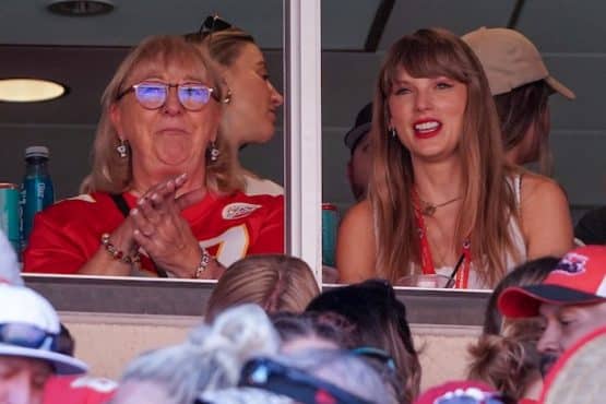 Recording artist Taylor Swift