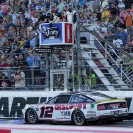 ryan blaney wins chance to enter championship 4 (1)