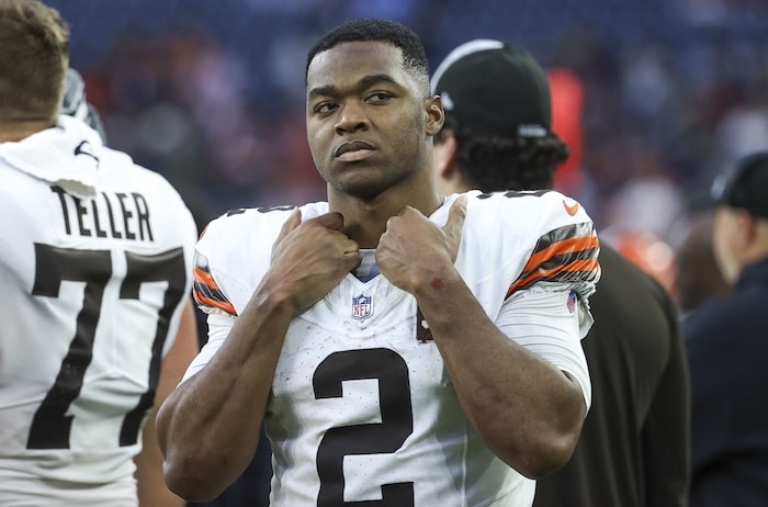 Cleveland Browns wide receiver Amari Cooper (2)