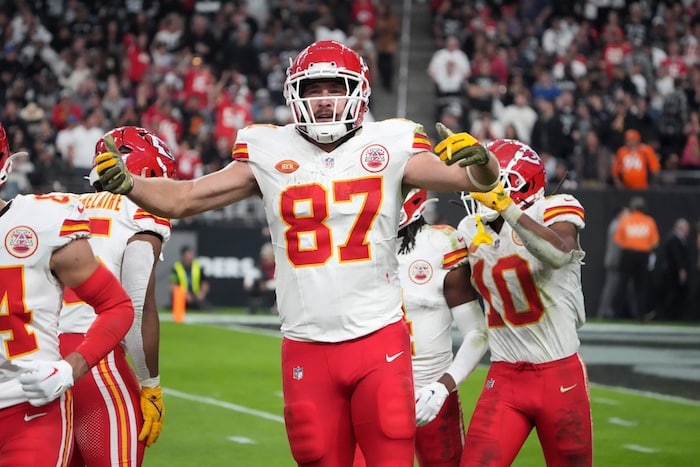 Kansas City Chiefs tight end Travis Kelce