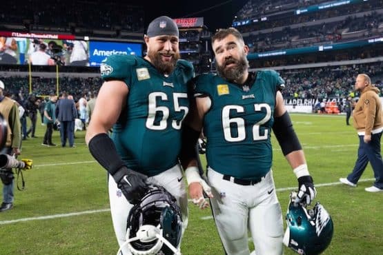 Philadelphia Eagles center Jason Kelce (62) and offensive tackle Lane Johnson