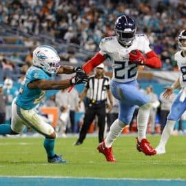 Tennessee Titans running back Derrick Henry (22)