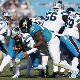 bryce young sacked by jaguars (1)