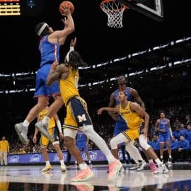 jumpman invit um florida 2ot (1)
