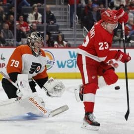 nhl red wings flyers wild gamer (1)