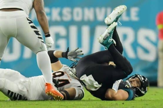 trevor lawrence sacked on mnf vs bengals (1)