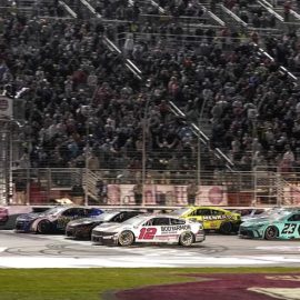 nascar finish at atlanta (1)