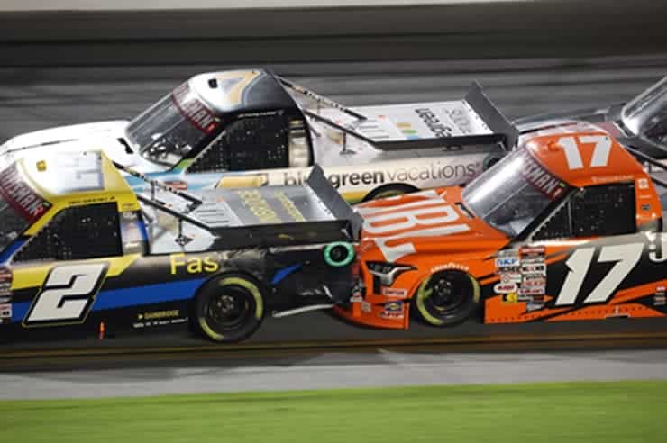 trucks at atlanta qualifying (1)