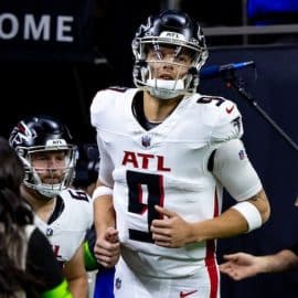 Atlanta Falcons quarterback Desmond Ridder (9)