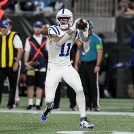 Indianapolis Colts wide receiver Michael Pittman Jr. (11) makes a catch