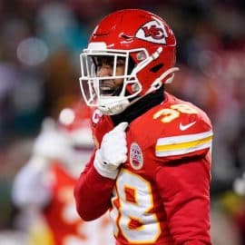Kansas City Chiefs cornerback L'Jarius Sneed (38)